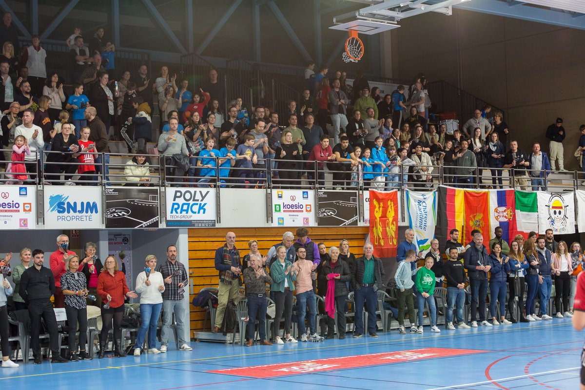 ath_handball's tweet photo. On vous souhaite une très belle semaine :)
RDV le samedi 1 avril pour une incroyable soirée de handball féminin.
@LFH_Officiel @ffhandball #D2fHandballPro https://t.co/1muGH6I4vL
