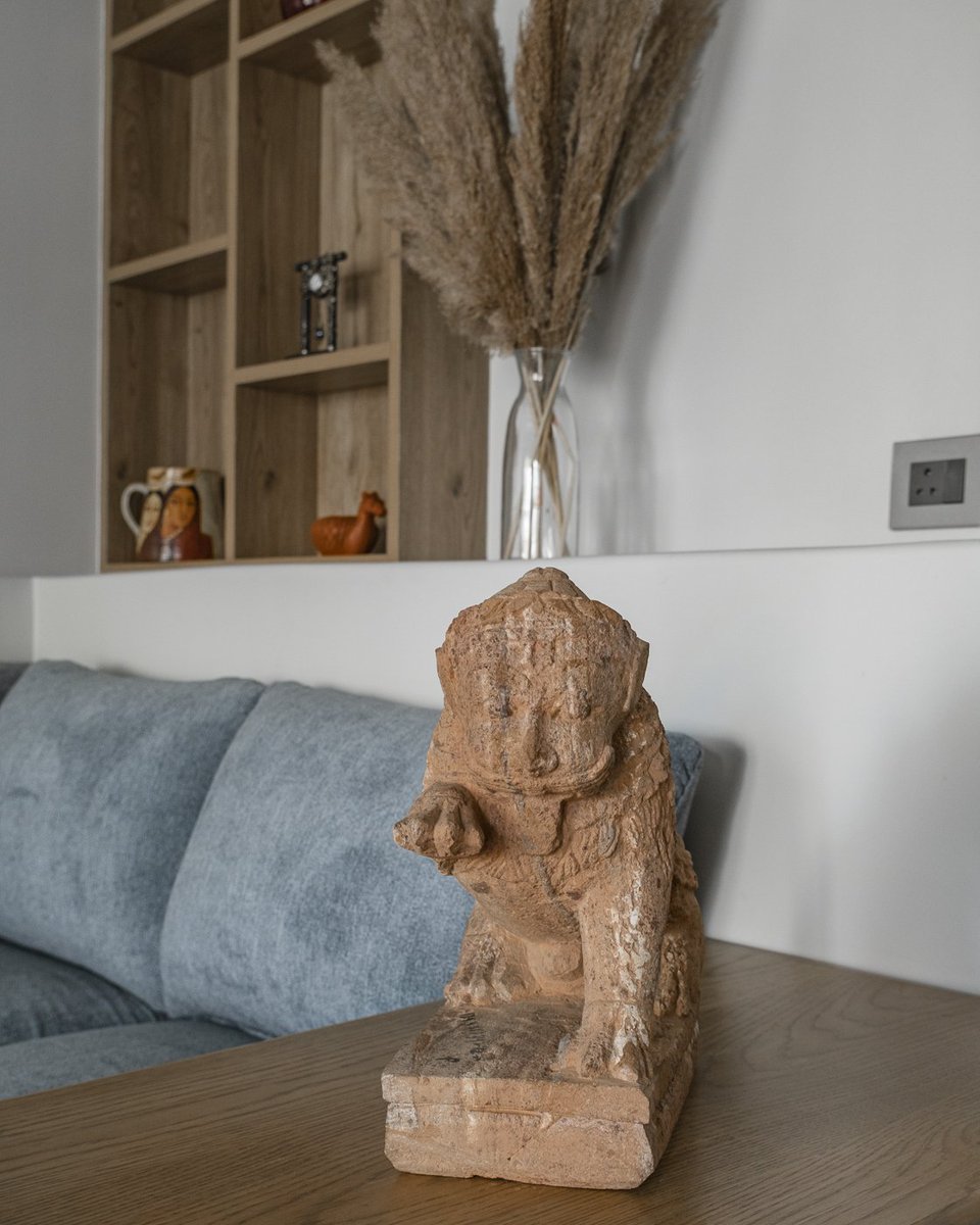 prashantkulsh's tweet photo. A stone sculpture made from the famous Orrissa stone is a perfect antique decor piece to add to any living room. The natural and earthy texture of the stone gives a rustic and authentic feel to the space. The sculpture can be placed on a tabletop or used as a standalone decor ite https://t.co/1kgZ9xWN39