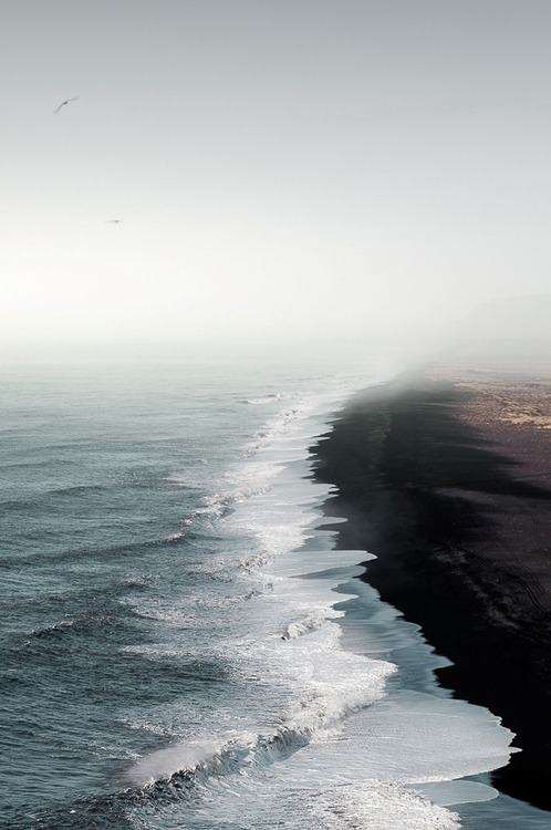 archillect's tweet photo. https://t.co/HcjR8XnBwz