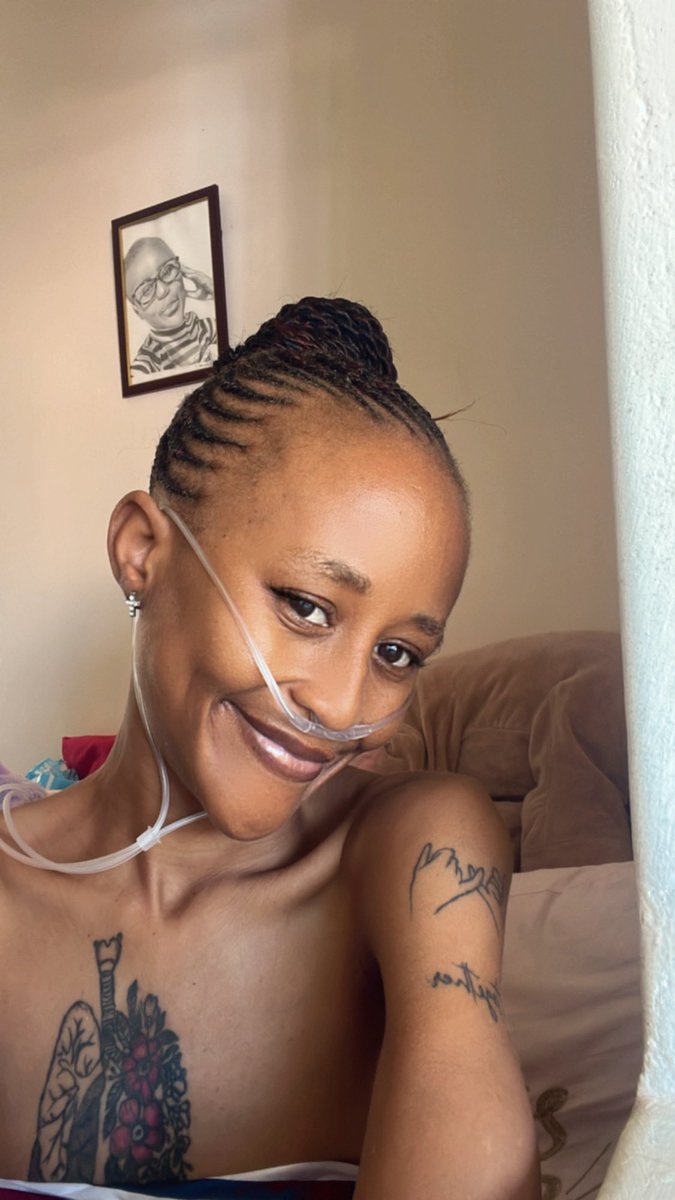 Living Hope 💜 tweet media