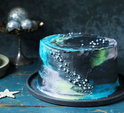 LoveFoodLifeGo's tweet photo. Galaxy cake
Ingredients
250g unsalted butter
200g dark chocolate (70% cocoa solids)
350g light soft brown sugar
200g self-raising flour
1 tsp bicarbonate of soda
cake food cakerecipe #bakingacake foodies cakes https://t.co/Eaoz6jSau5