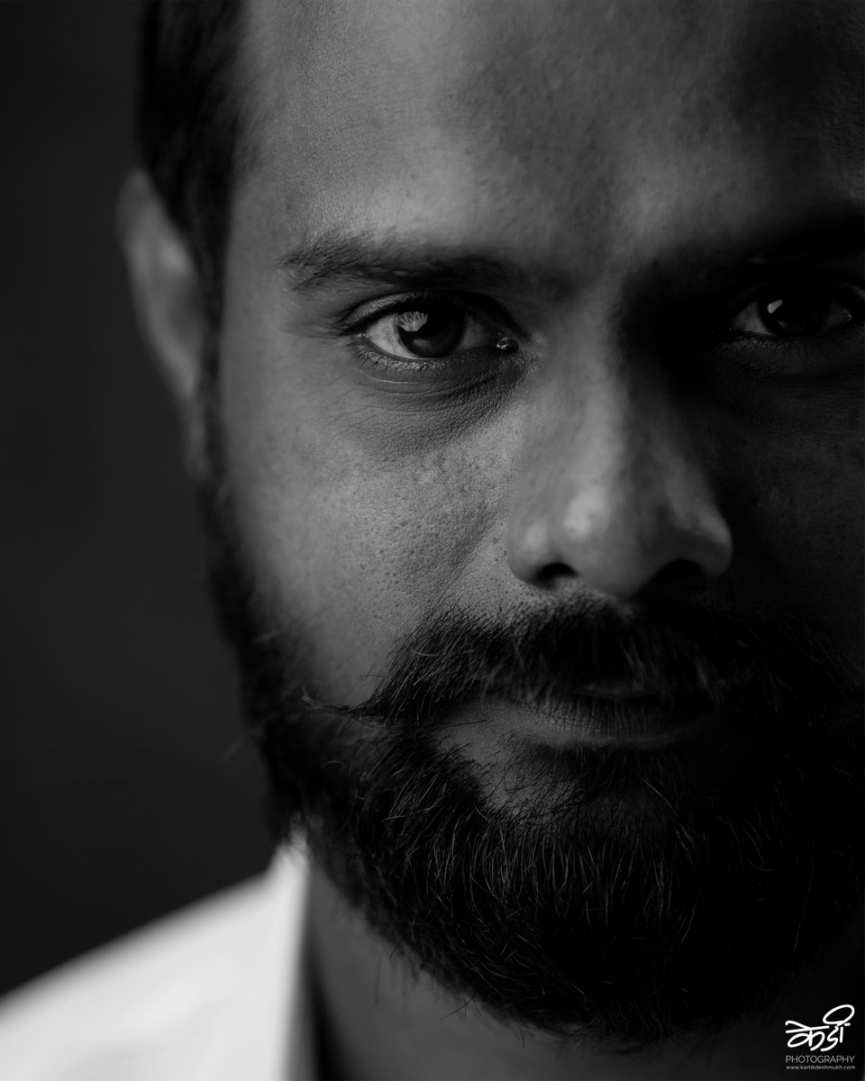 KARTIK_D_20's tweet photo. Extreme close up..🤍
Black and white Portrait shoot
https://t.co/Q1KkjmI2uu
CONTACT FOR ENQUIRY 8421023059

IN Frame -@unawanekunal

#KD_Photography_📷
#kartik_deshmukh

#blackandwhitephotography #portraitshoot
#bwphotography #noiretblanc #world #instagram https://t.co/HnA1DzhfYn