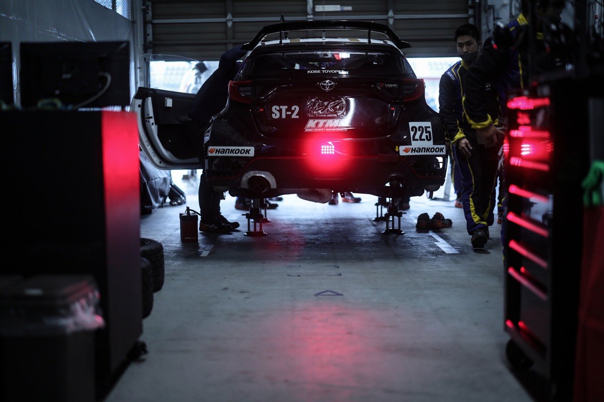 super耐久　第一戦　鈴鹿round
予選⇨5位
決勝⇨DNF⇨4位

ヤリスをチェッカーまで運ぶことが出来なかったことが何より悔しいです。
でも、今年のKTMSも間違いなく強いです
次戦の24時間、必ず勝ちます