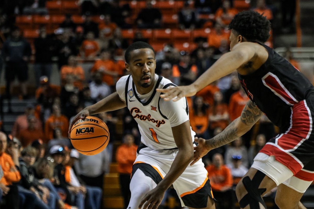 OColly's tweet photo. Cowboys beat EWU holding their spot as the NIT's No. 1 overall seed. Head to https://t.co/WFxsklTVs8 to read our latest stories covering yesterday's game.
#ocolly #okstatebb #cowboyathletics #supportstudentmedia https://t.co/BgX6lkjv4g