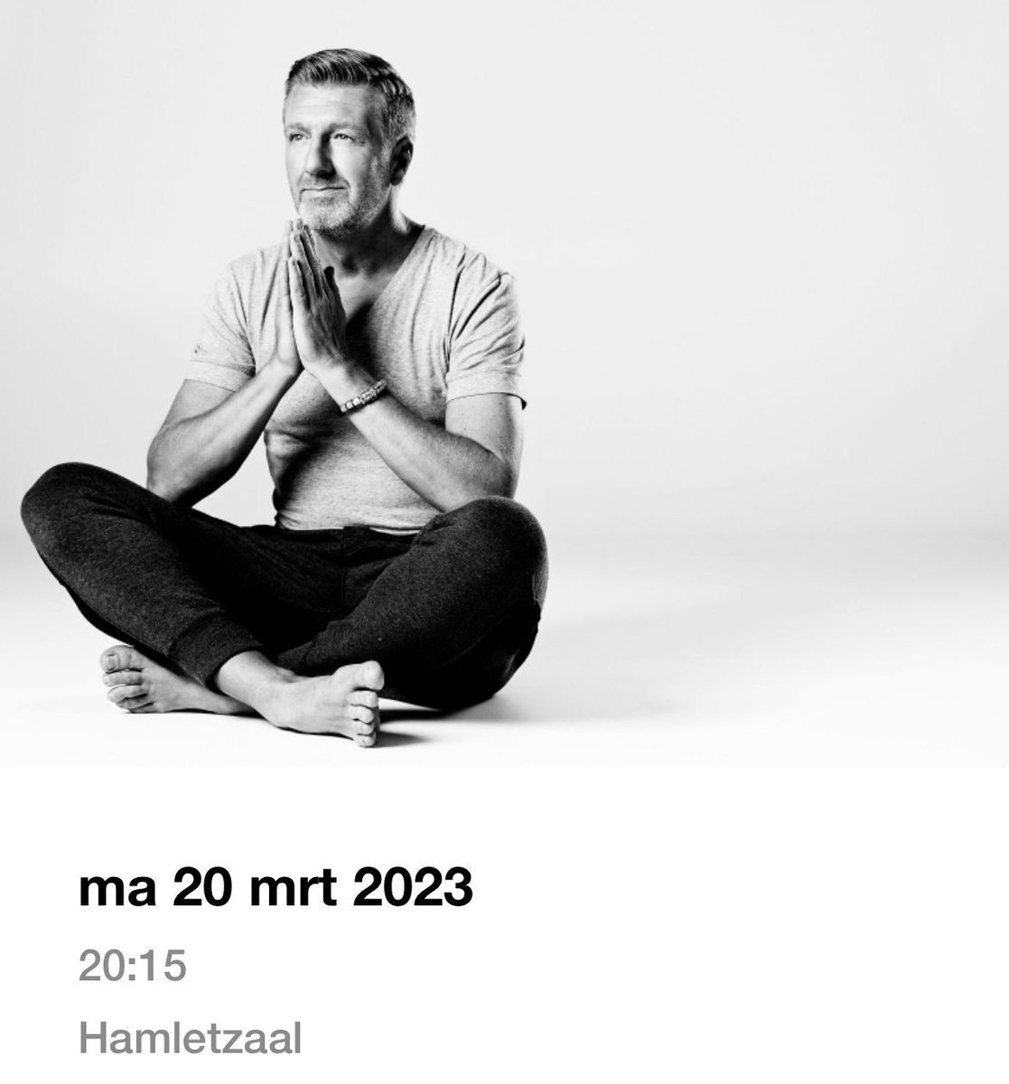 Monique_P_'s tweet photo. Vanavond heen! Cadeautje voor mijzelf na mijn controle moment te hebben gehad in het LUMC_Leiden mbt melanomen! Artsen tevreden, wij weer blij! Dus met dochterlief vanavond naar @mistermindset !! #RustInJeHoofd https://t.co/utJlR20TVG