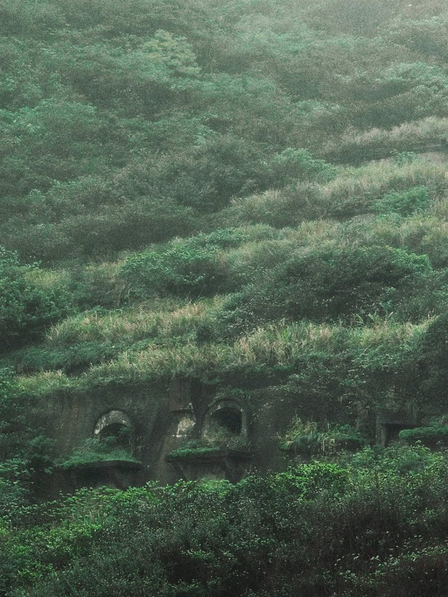 ToqaReign's tweet image. went to see Jiu Fen last Saturday.  it was a shame it was a little rushed  since I joined a day tour, but still saw some amazing sights and bought some dope tea 😜