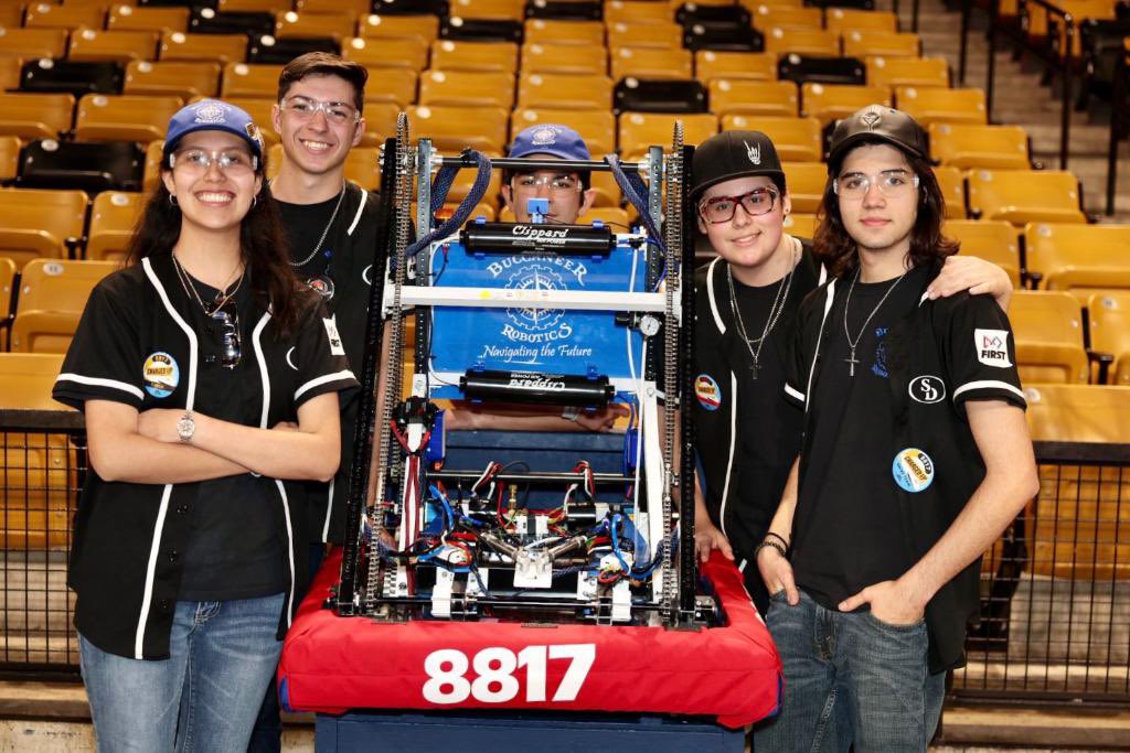 South Dade Senior tweet media