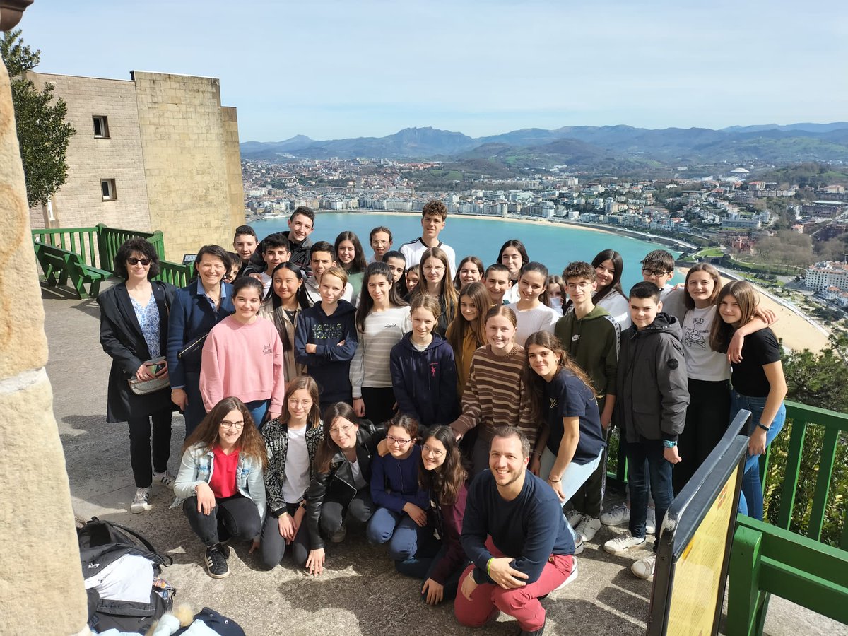 NublaRubio's tweet photo. #ErasmusPlus #SanSebastian#KA121 @sepiegob @colegioNSHuerto @GoudeMickaelle @CollegeCharles https://t.co/UJ25SFxBBn
