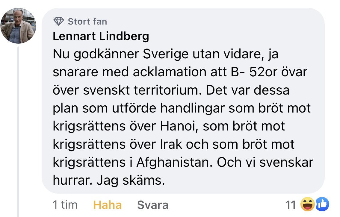 ktmdanne's tweet photo. @Ongaunited @krigsplacerad Från SR jkpg som uppmärksammat att en B-52’a snurrat över Vättern. Kommentarsfältet: https://t.co/8riMjRZ9pb