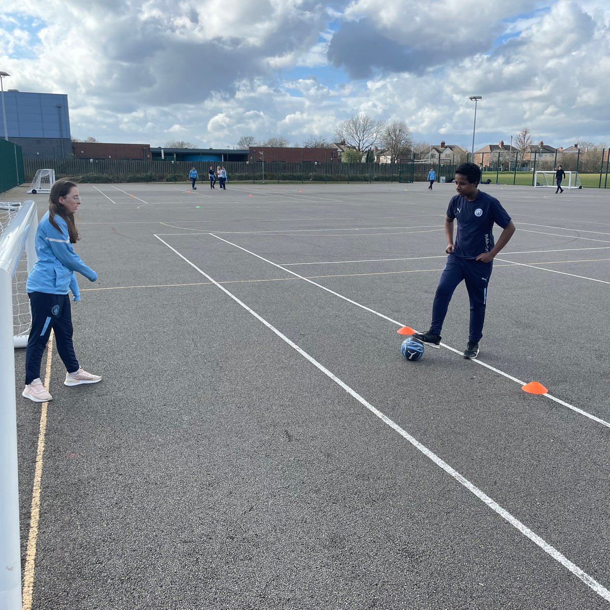 citcmancity's tweet photo. ⚽️ | Well done to Denton Community College Inspires group who planned and delivered football sessions as part of their practical session.

#PLInspires @PLCommunities @DCC_News https://t.co/QCyyQsBRir