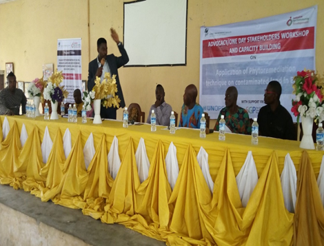 ICDngo's tweet photo. Stakeholder's workshop on the use of higher plants (phytoremediation) to reclaim petroleum-contaminated lands held in Emede community Isoko- south LGA Delta state with support from GEF-SGP, UNDP, UNOPS https://t.co/bJUFHPkduL