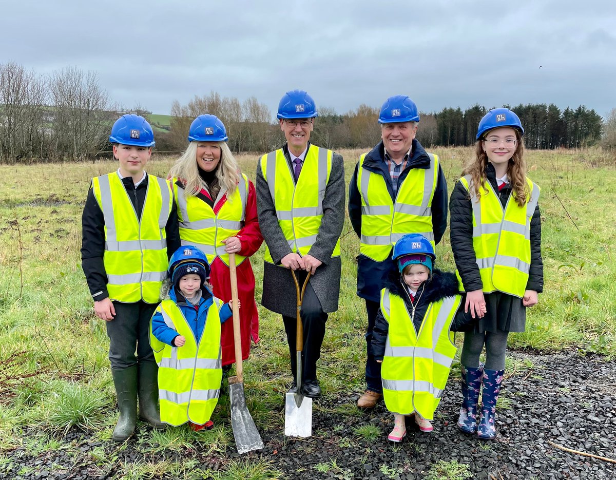 Mark Browne tweet media