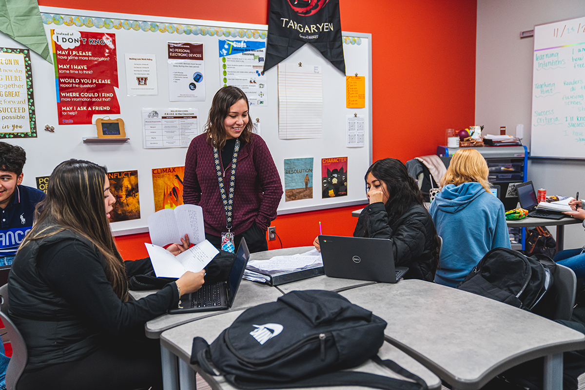 MeteorPub's tweet image. Hey Educators! With The Journey's resources 🚀 create a positive and healthy learning space for your students with our simple and robust social and emotional well-being resources. Get a FREE SNEAK PEEK now! 
🔍 loom.ly/PFfQv6E

#Education #StudentWellbeing