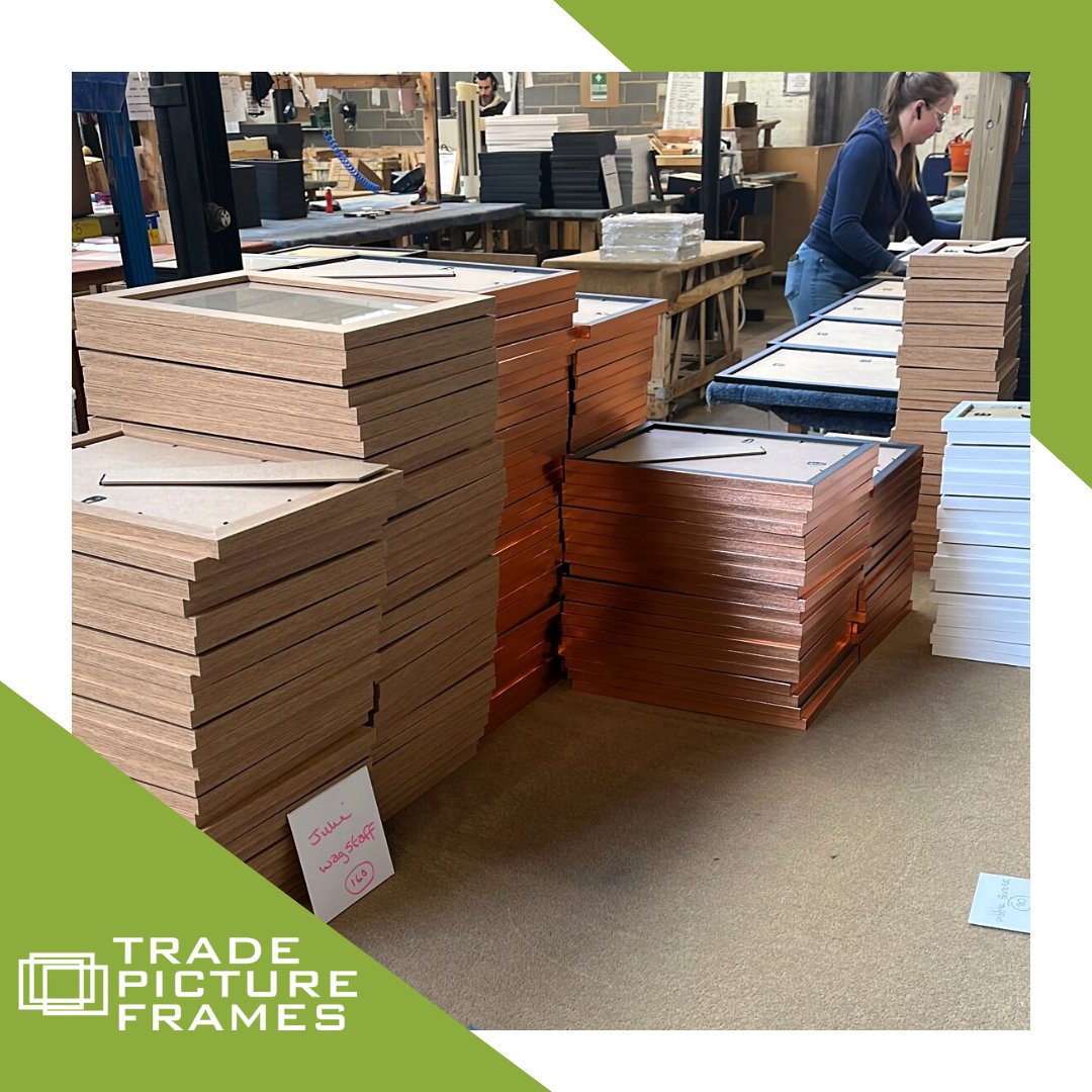 TradePicFrames's tweet photo. Last week we despatched 15,807 frames to our customers- that’s 3,161 frames per day!

Here at Trade Picture Frames, we manufacture with quality and our customers at the forefront of our minds, whether the order is for 50 or 50,000 frames.

#PictureFrames #MadeInYorkshire https://t.co/LaJdZ5rvmq