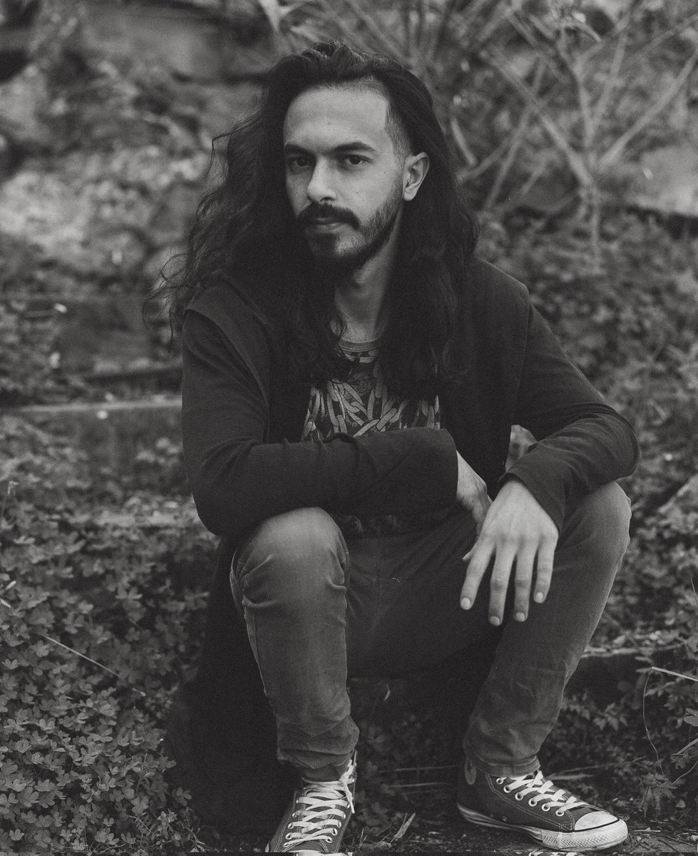 Show in TLV next week!
i'll be playing a special ambient live set 🌊

sharing the stage with very talented human beings @afekmusic <a href="/yuyo_music/">Yuyo Lp</a> @tal__karmon

29.03
Photo by @ofekavshalom