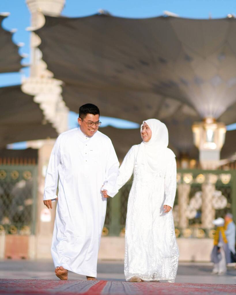 Officially Mr & Mrs. Here’s begin the first chapter of our fairy tale. #wedding #madinah #nabawimosque