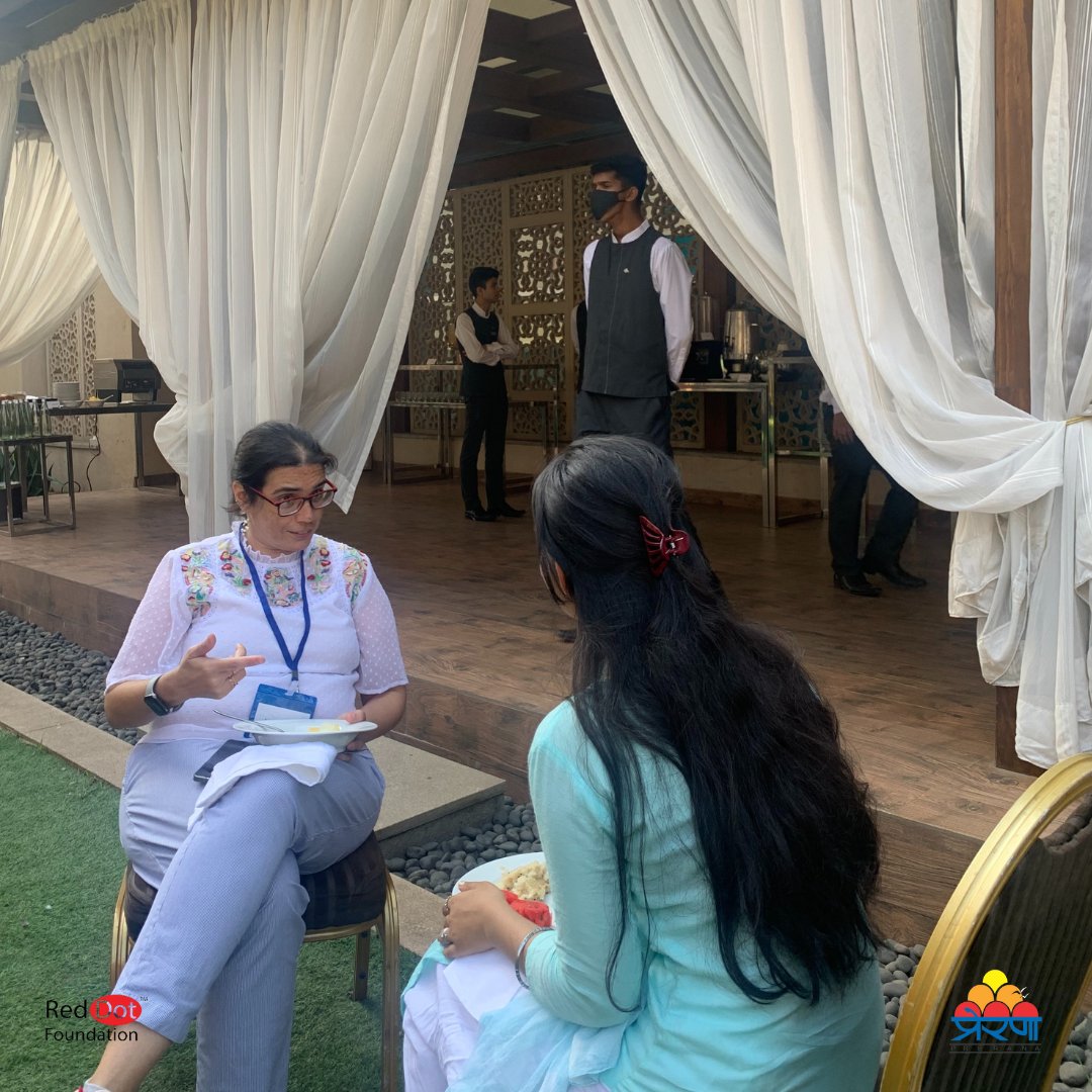 PreranaATC's tweet photo. Discussions ranged from building a career out of a passion, to developing daily habits that bring discipline. Mentees will continue to stay in touch with their mentors in the coming months, and will work together to pursue their dreams. (2/2)
#audaciousaction #rightschoicedignity https://t.co/TbCH0yDM7s