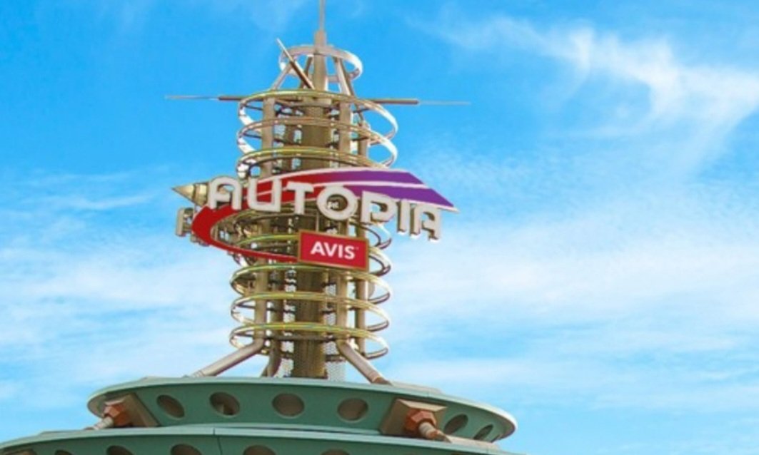 DedicatedToDLP's tweet image. So this happened....
#DisneylandParis #autopia