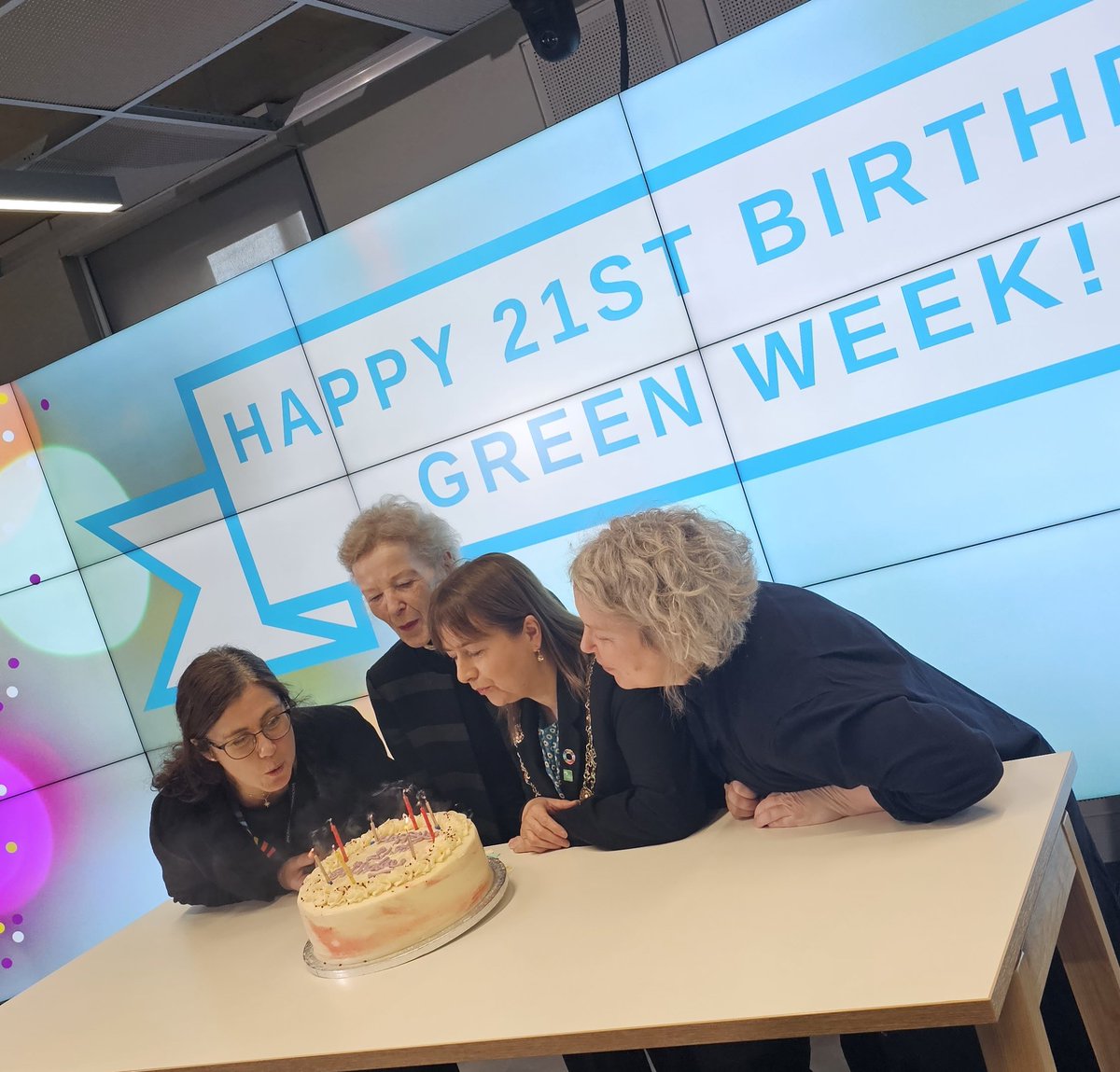 Green Week 2023 kicks off celebrating its 21st Birthday #GreenWeek #SustainableTrinity. 
Check out all our events here  tcd.ie/provost/sustai…