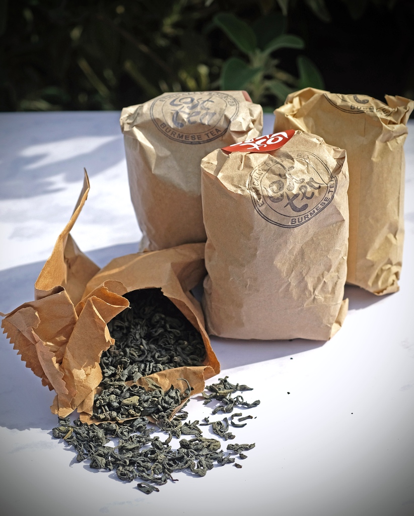 LostTeaCompany's tweet photo. Running low on your favourite Lost Tea?? 🍃😰 Don’t worry, we’ve got you covered! 😊
Same amount of organic loose leaf tea, 30% cheaper 👏🏼👏🏼
#LessPackaging => #LessWaste https://t.co/JdeDilxy5s