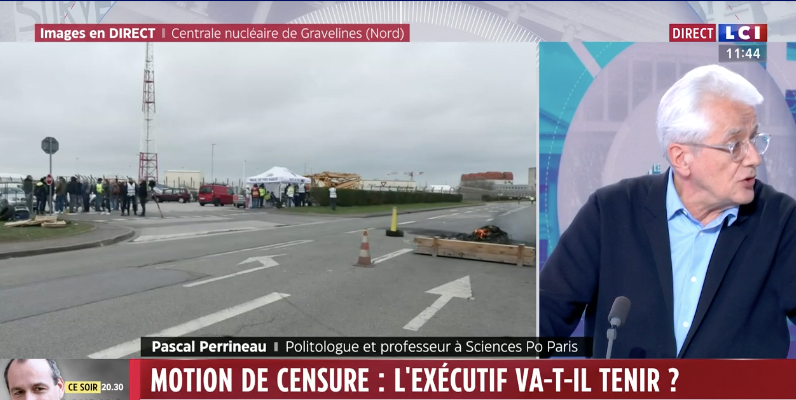 tcabarrus's tweet photo. "#EmmanuelMacron n'est pas inquiet, dit #PascalPerrineau. Il a des nerfs d'acier. Et puis, en face, il n'y a rien. Imaginons qu'il y ait #dissolution, la situation peut être pire au Parlement, avec aucune #majoriterelative, ni de la #Nupes, ni du #FN." https://t.co/Jvd5sb2Ywu