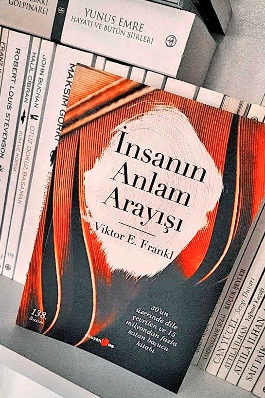 Benimokumam's tweet photo. İnsanın Anlam Arayışı, Viktor E. Frankl. 
Bu kitabı kimler okudu? 
Kitap hakkında yorumunuz nedir?
#HerGüneYeniBirKitap https://t.co/6XrPKkzM9R
