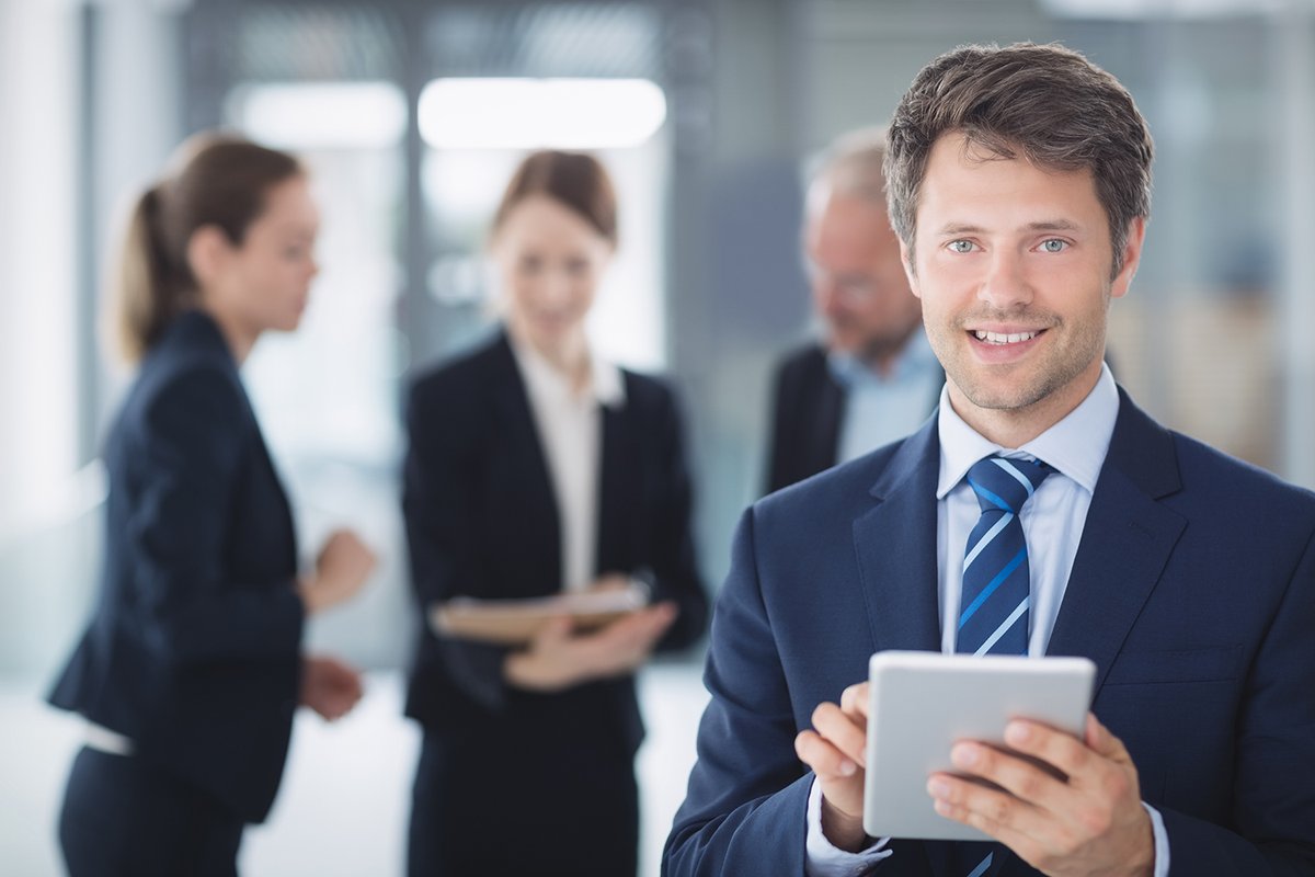 newdealsp's tweet photo. “Ningún hombre será un gran líder si lo hace todo él mismo, o se lleva todo el crédito por hacerlo” – Andrew Carnegie 

#liderazgo #éxito https://t.co/vOpuiUtC1V