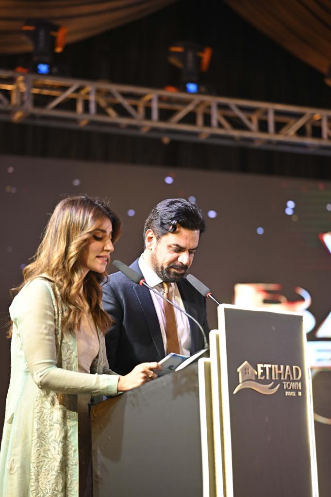 The Etihad Group organises the early possession ceremony and live balloting for the Etihad Town Phase.

The Etihad Group recently held a live voting event for Etihad Town - Phase 2, their new home development.

#EtihadTown |
#EtihadTownPhase2 | 
#EtihadTownOfficial