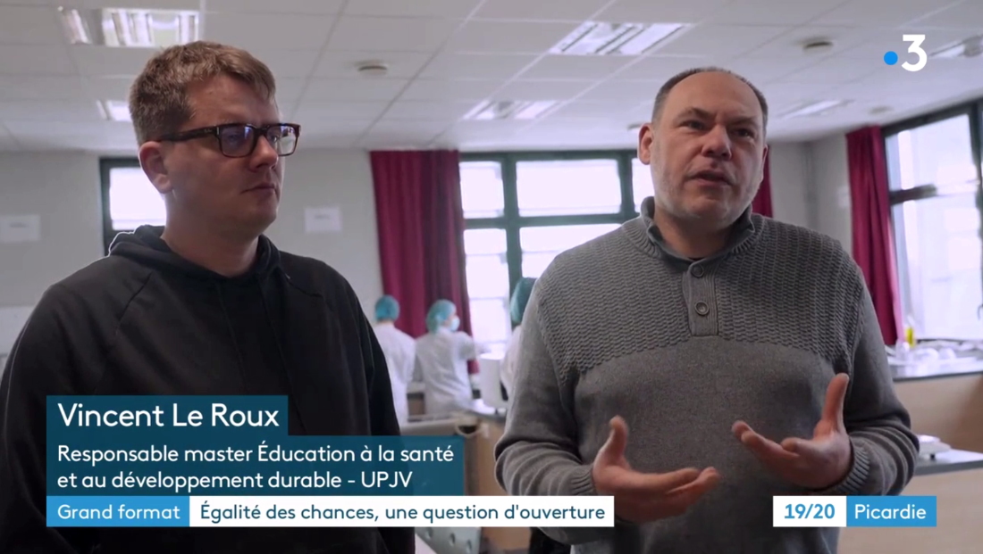 upjv_inspe's tweet photo. 📺Regardez en replay le reportage de France 3 Picardie diffusé samedi sur le projet "Gaspillage alimentaire et valorisation des déchets" mené par les étudiants du M1 MEEF ESDD:2i d'@upjv_inspe
 auprès d'élèves du Lycée E. Gand👉à partir de la 11ème minute: https://t.co/g8c6H9xm0S https://t.co/5YMDhw9GKh