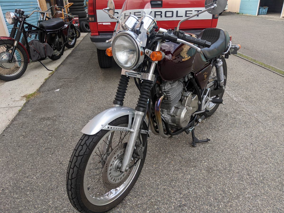 NunobikiC's tweet photo. 1989 HONDA GB500TT オフィシャルブログ更新しました。是非ご覧ください。https://t.co/UMCZ0n7mlm https://t.co/niueRSWMJg