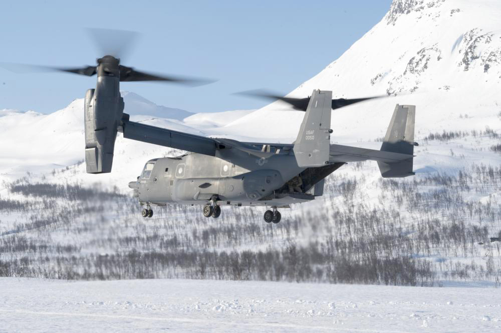 UtinJR's tweet photo. Kaksi 🇺🇸 yhdysvaltalaista @352SOW CV-22B Osprey-kuljetuskonetta osallistuu 🇫🇮 Utin jääkärirykmentin koulutus- ja harjoitustoimintaan 23.3. – 2.4.2023
https://t.co/ukzkCRNGOw
#utjr #erikoisjoukot #helikopterit #valmius #suorituskyky #maavoimat #yhdessä
Kuva: USAF #352SOW https://t.co/YAVPbMDi3K