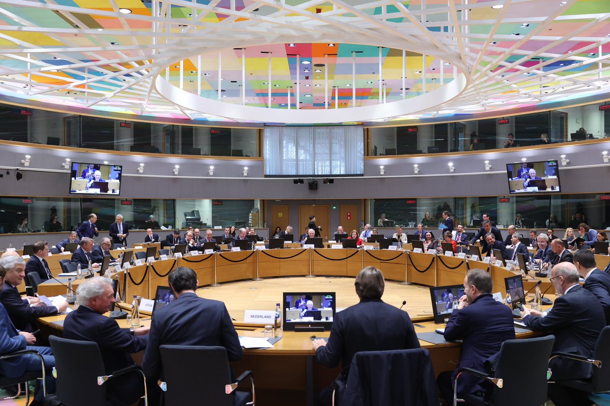 CroatiaInEU's tweet photo. Minister @grlicradman takes part in today's #FAC with the following agenda:
▶️Russian aggression against #Ukraine
▶️#Tunisia
▶️current affairs
...followed by Foreign Affairs #Jumbo with EU Defence ministers to discuss:
▶️#StrategicCompas
▶️EU support to #Ukraine https://t.co/1yyEU0GV0g