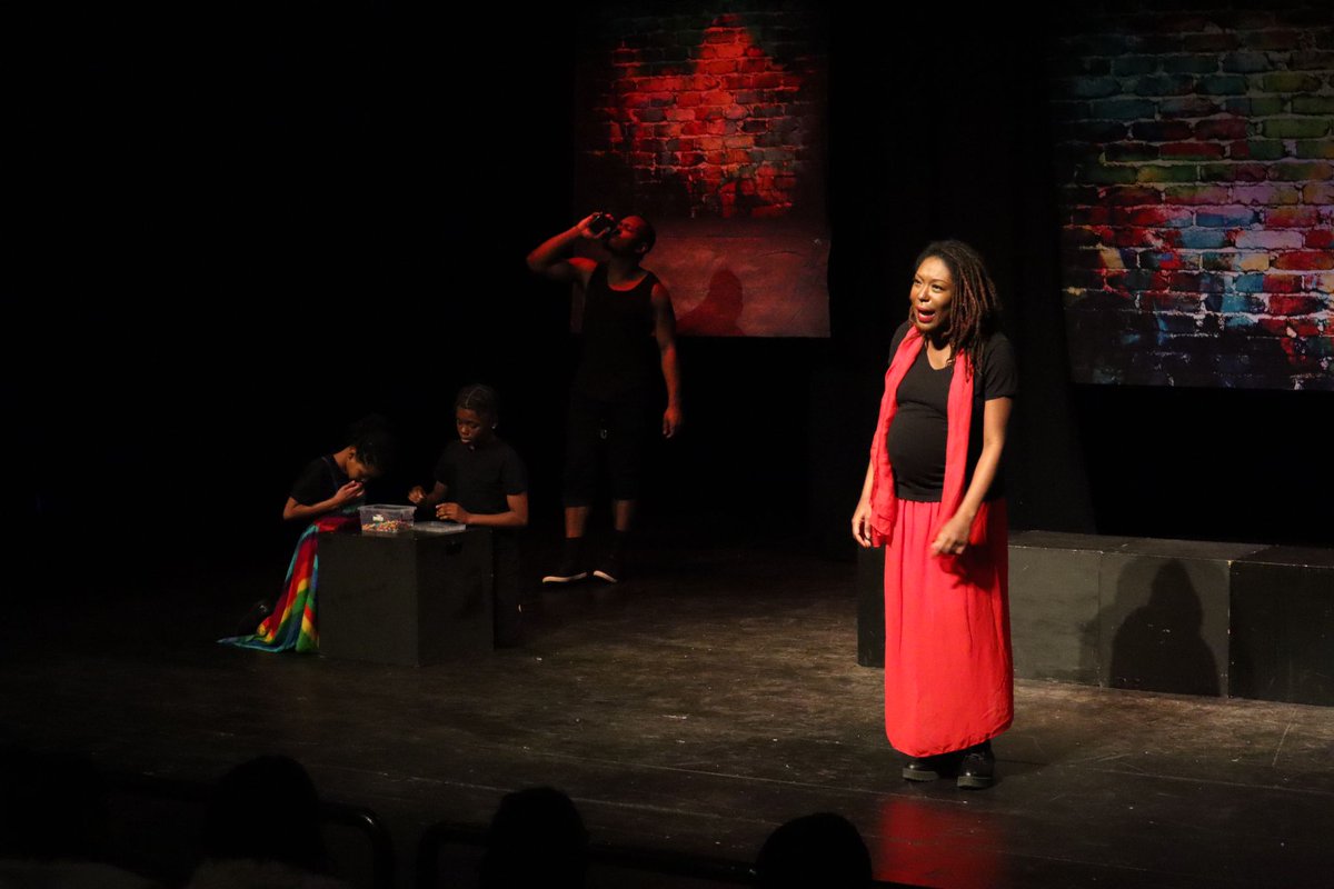 ChrisJae_Acts's tweet image. 🎨 It felt good to hit the stage again. Yesterday's performances were WELL received by the audiences, which makes this all worthwhile.
=====
#BirminghamActor #Casting #UKActor #MaleActor #CastingDirector #ChristianJae #ChrisJae