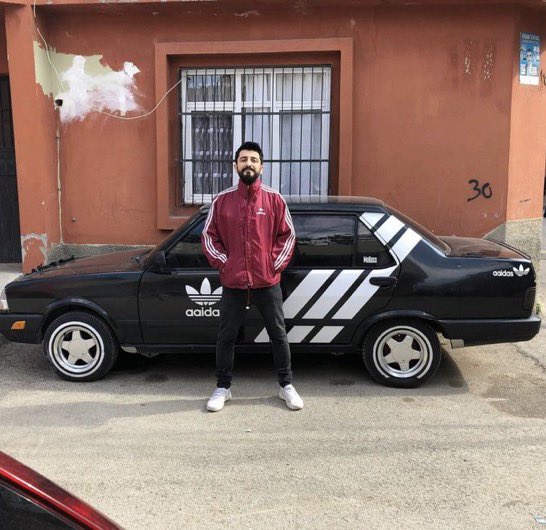 RoportajAdam's tweet photo. Bir reddit kullanıcısı yapay zeka ile Türk kadınlarının ideal erkek algısına göre bir model oluşturdu https://t.co/827D7zzvtX
