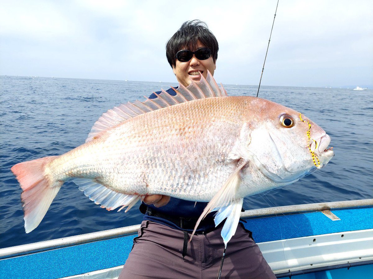 ウチの社長と久しぶりに一緒に釣りに行きました@九州。ここから鬼の遠征が続くらしいです。釣りに理解ある社長です。
#テイルウォーク
#アルファタックル
#タイラバ