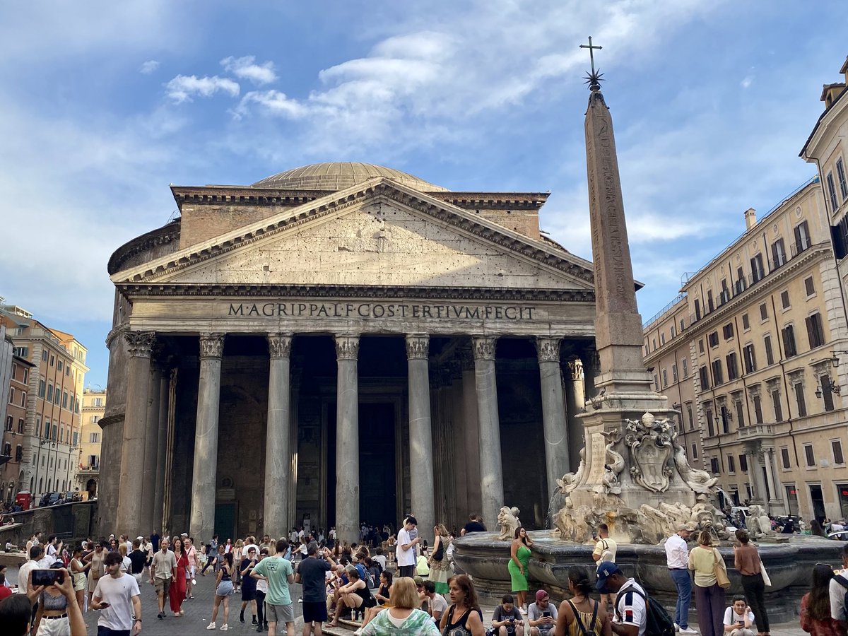 antigua_roma's tweet photo. ⚠️Se acaba de confirmar algo que llevaba años rondando las mesas políticas italianas.

Desde ahora habrá que PAGAR 5€ para entrar en el Panteón de Agripa en Roma.

Quiero hacer un pequeño experimento para valorar la opinión general sobre este tema. ¿Me ayudas? 👇🏻 https://t.co/rwiXsphi5s