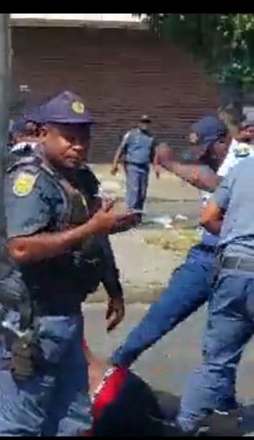 diranej's tweet photo. @Abramjee https://t.co/x2RtBOws6i