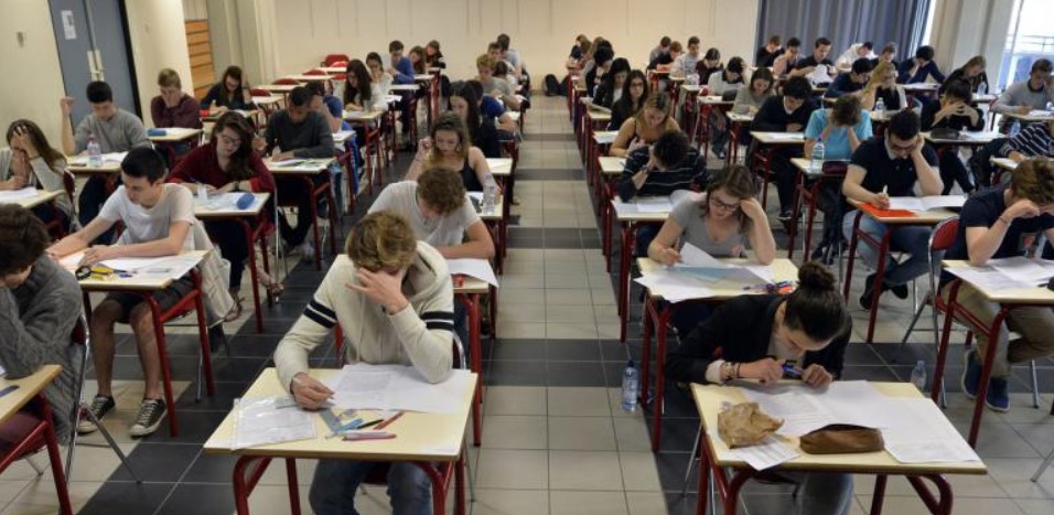 Bon courage aux élèves de Terminale qui débutent les épreuves de spécialité !

Nous en retrouverons à <a href="/centralesupelec/">CentraleSupélec</a> dans nos Bachelors à la rentrée 2023 :
- "Global Engineering" avec <a href="/mcgillu/">McGill University</a>
- "AI, Data &amp; Management Sciences" avec l'<a href="/essec/">ESSEC Business School</a>

+ d'infos : centralesupelec.fr