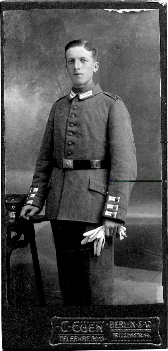 bertoli1966's tweet photo. May I introduce to you the brother of my grandmother?He regreatfully died in France when he was just 18.
The picture represent him from the "studio" till the front. His name was Arthur Ströher. https://t.co/xiBZJV7WfB