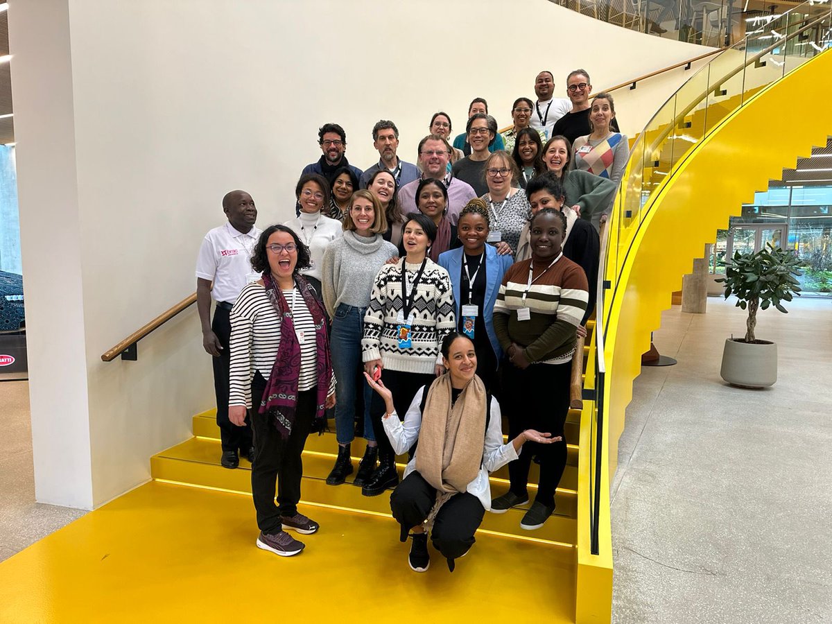 JETEdServices's tweet photo. The Lego Play 2.0 workshop in Billund, Denmark wrapped up with core values for the project. #LegoPlay #EducationalToys #UnlimitedChild https://t.co/8Ix7cANvcU