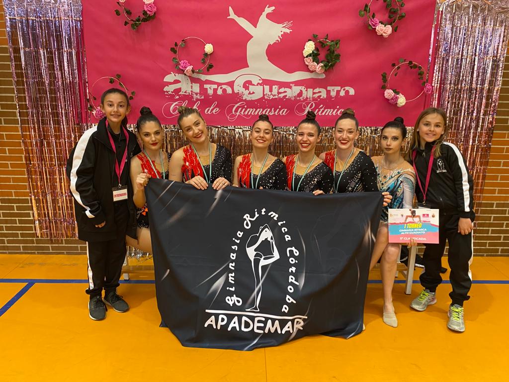 IDM_FATIMA's tweet photo. Esto nos indica que la preparación de cara a su participación en el Campeonato autonómico va por buen camino. Las chicas de @MatildeNaharro participarán esta semana en tierras granadinas en el Torneo de Churriana de la Vega. 
@IMDECO_ @cordobadeporte @CorDeportes @cordopolis_es https://t.co/V3tVV4HIcC