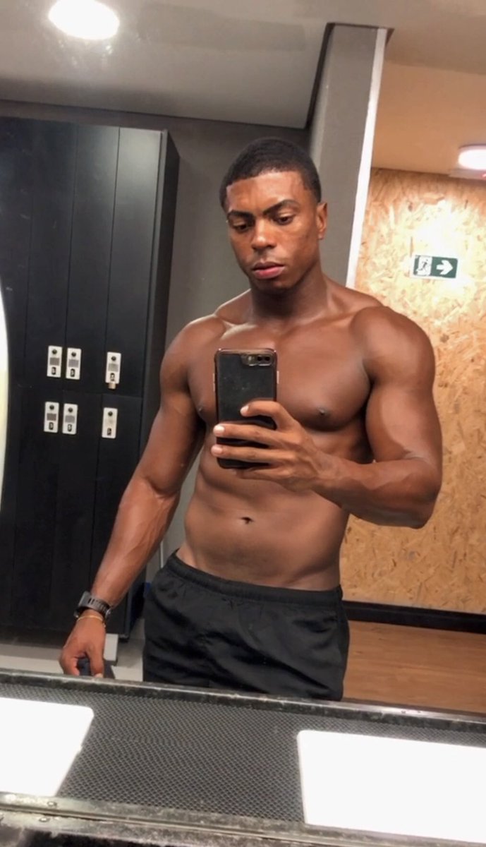 A clássica no espelho do fds 💪🏾