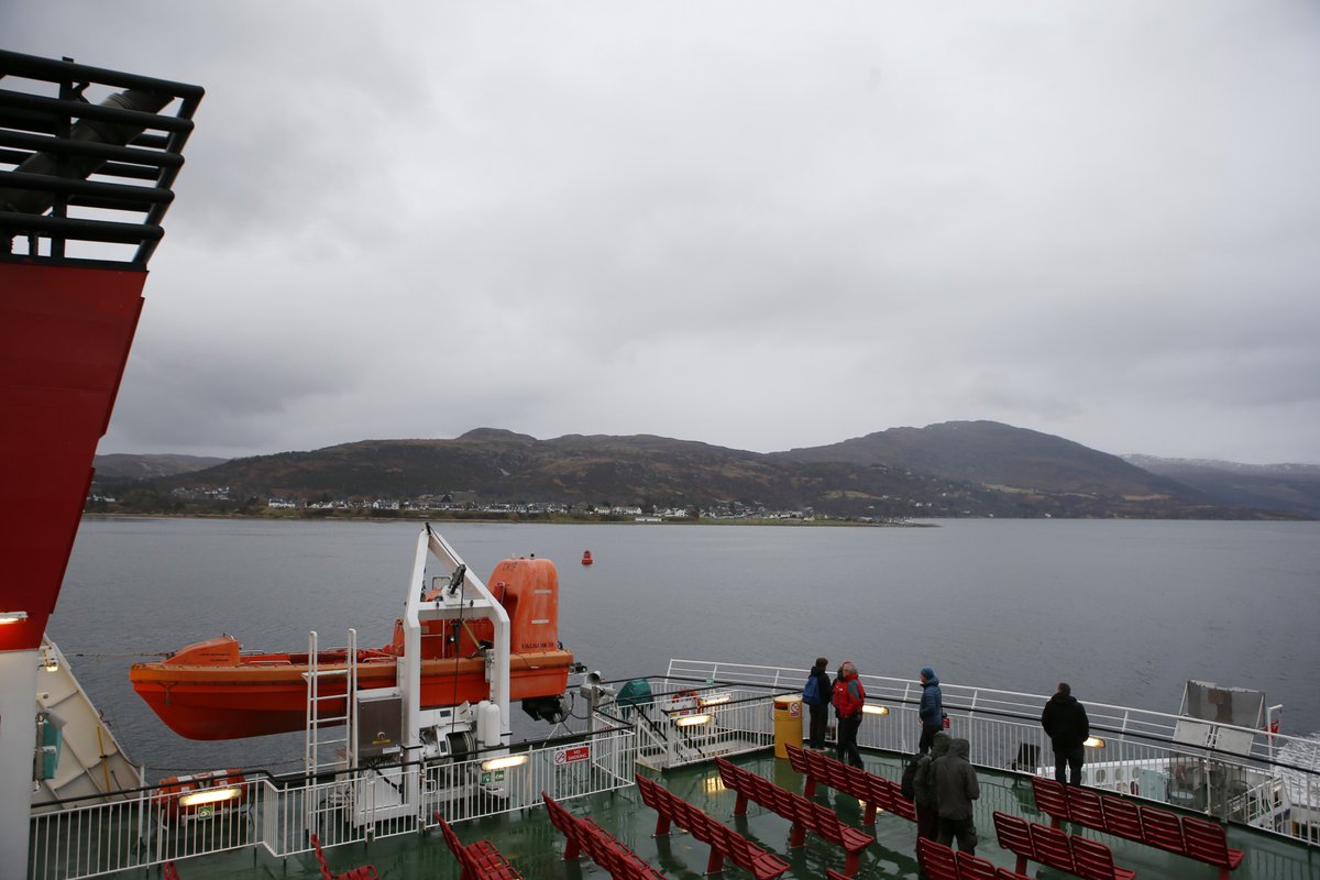 lovemybus_'s tweet photo. The #lovemybus team have arrived in Stornoway, thanks to @CalMacFerries
The team will be visiting Isle of Lewis and Harris sharing the benefits of #bus and #FreeBusTravel for U22s this weekππ’β€οΈ
#OuterHebrides #GoForBus #BusForEveryone #FreeBus https://t.co/qIENR2DOVS
