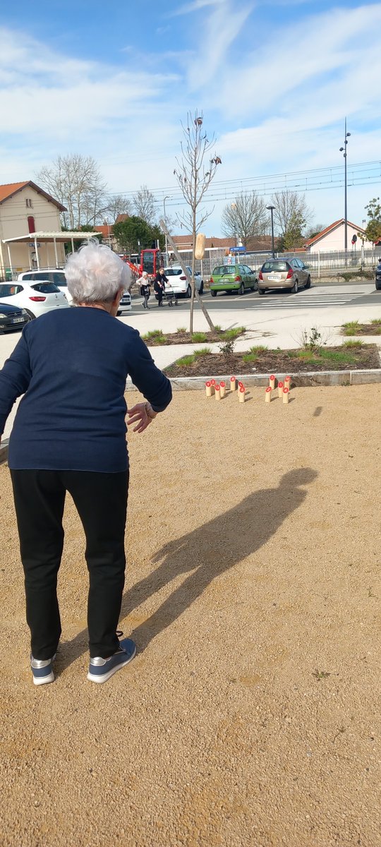 Senioriales en ville du Teich tweet media