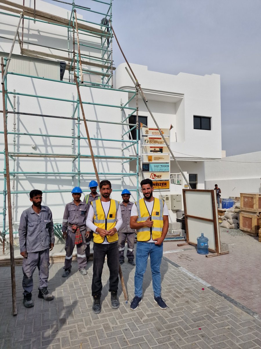 rmdm_group's tweet photo. @iFixFitout are hard at work completing the finishing touches on our new private medical center in Dubai's #healthcare hub 

Doctor's Center Polyclinic will be a full general lab with specialized clinics &amp; #radiology services

We're excited to launch our #cancerscreening program! https://t.co/NNTJSWGNXe