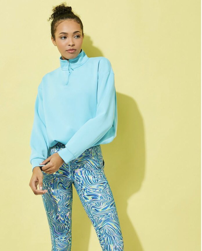 makeupbymchugh's tweet photo. Check out @HelenSteeleFash @dunnesstores wonderful latest collection for some very cool pieces 👏❤️#makeupbyme #makeupbymchugh #taramchugh #taramakeup #makeupartist #mua #makeup #fashion #helensteele #dunnes https://t.co/h52MOz4SQK