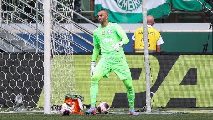 Defesa em alerta? Palmeiras sofreu gol em todos os jogos no Allianz pelo  Brasileirão