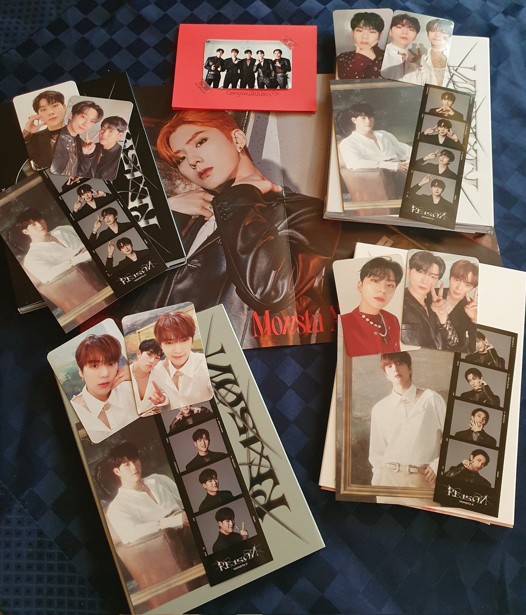 Silentmbb's tweet image. Thank you so much @imxinterstellar for this giveaway 🥰 I&apos;m sooo happy! I never had a full mx album set before!! Everything is perfect and the freebies are so cute too 🥺 
You&apos;re the best! ❤️ 
#imxinterstellarproofs