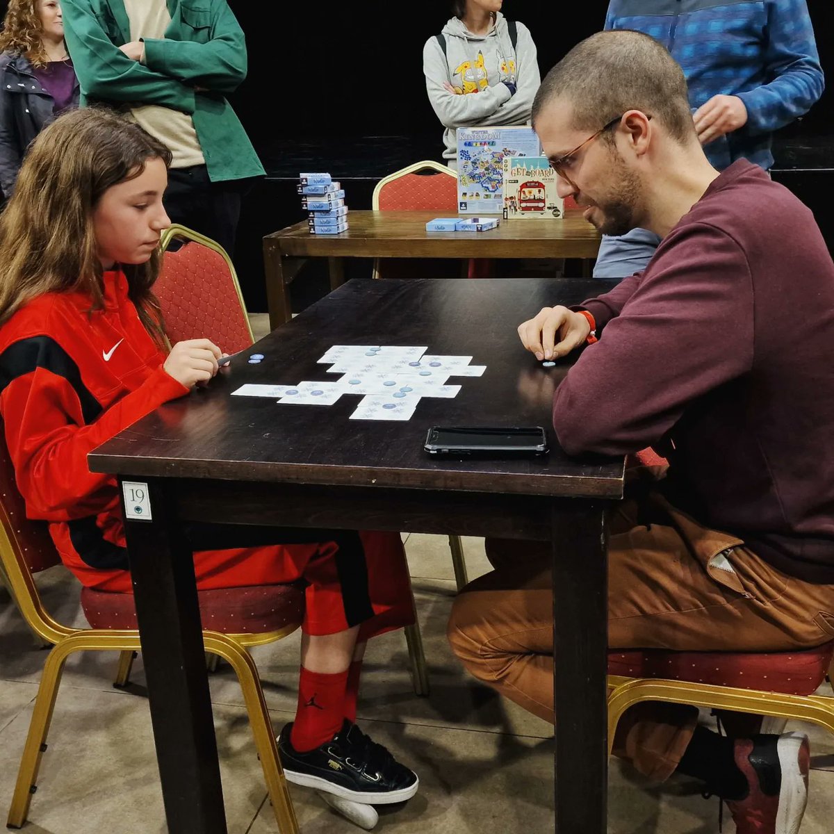 DevirIberia's tweet photo. Ha sido una verdadera chulada este Magic Board Games Fest😍 (@PlayMagicCB).

No ha faltado de nada: Competición, invitados de lujo, rol y muchos, muchos juegos de mesa 🎲
🧵⬇️ https://t.co/GBm3QvDnoO