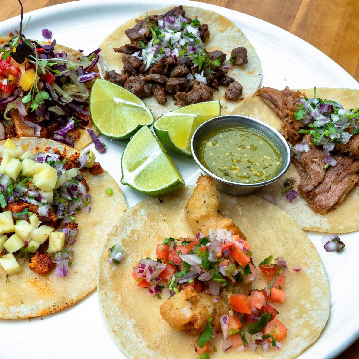 EatNecio tweet media